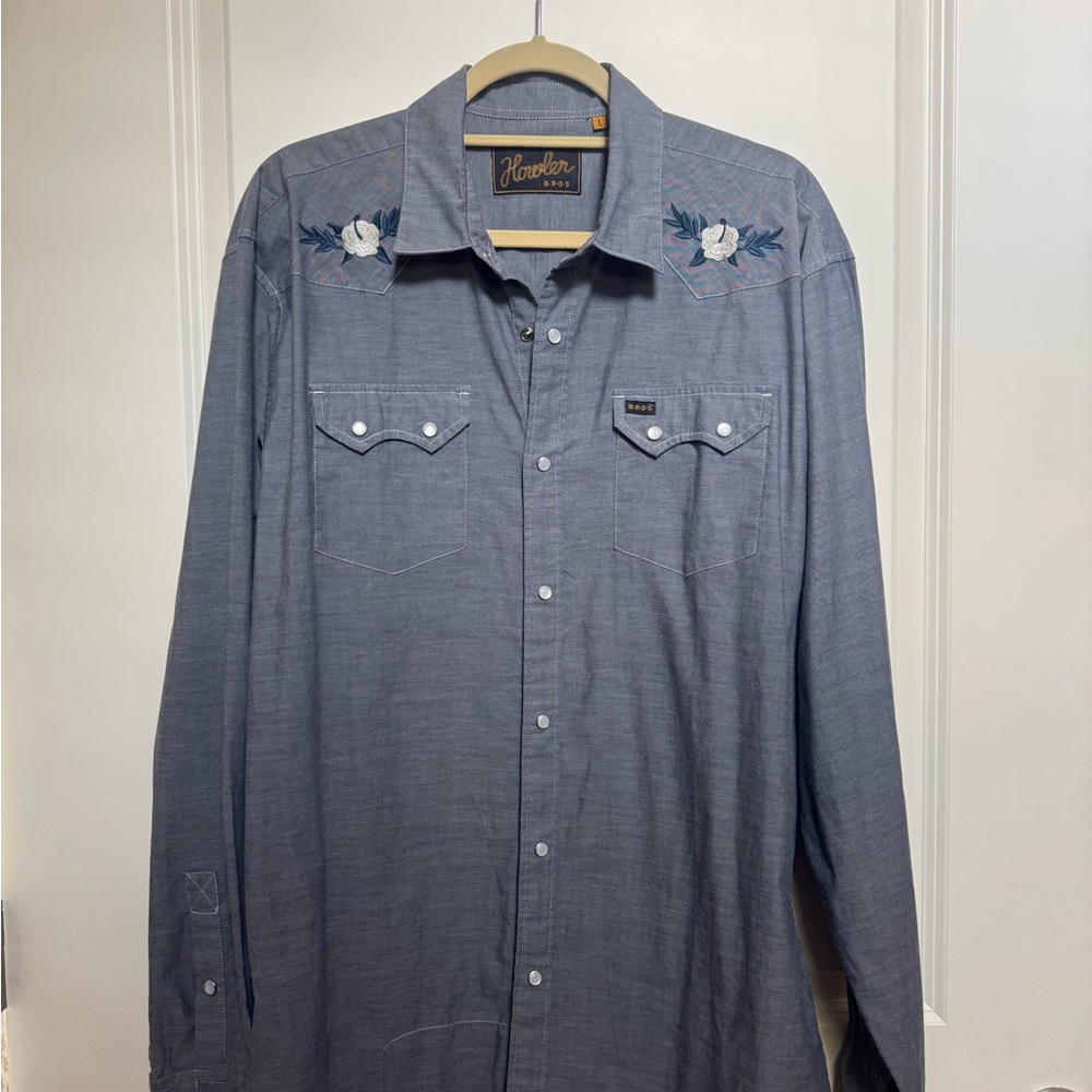 Howler Brothers Crosscut Deluxe Snapshirt Light Blue Chambray Floral Embroidered